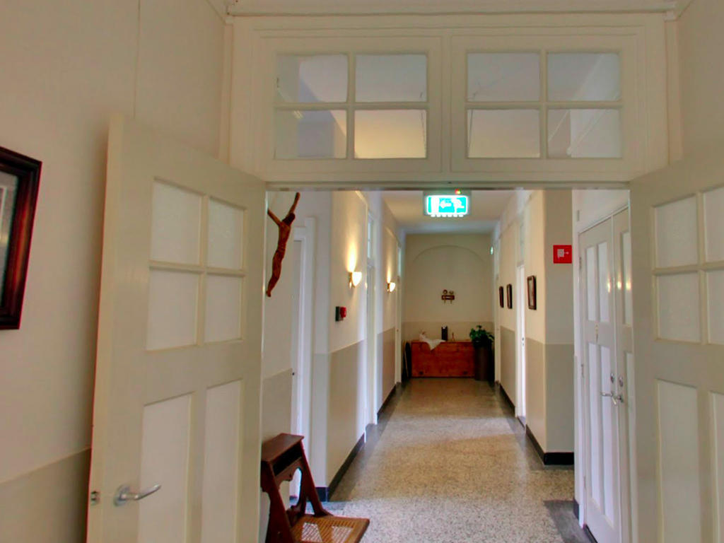 Gasthuis Pension Via Quidam Vaassen 外观 照片
